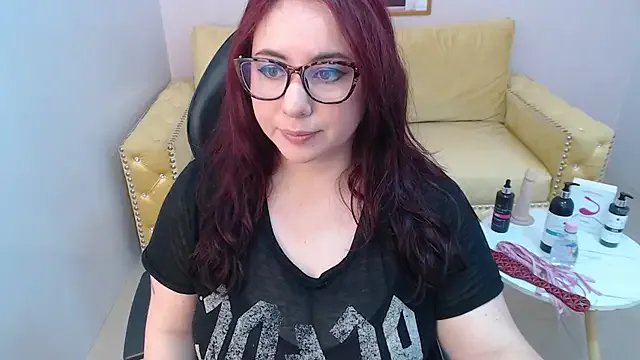 Private bellatrix_ch on StripChat