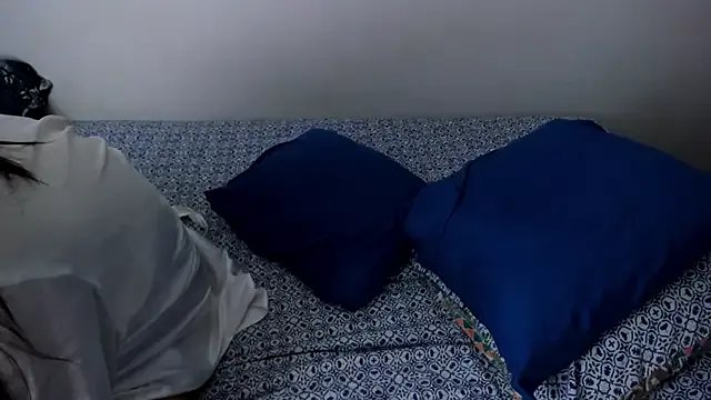 Brianna_Angelina on StripChat