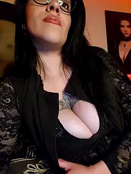 BustyxVixen on StripChat