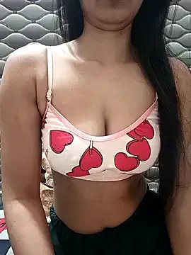 C-u-t-e-Sh-a-r-ma_Ji — Private on StripChat