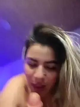 Candy_sr on StripChat