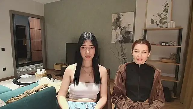 Freechat caressyourself on StripChat