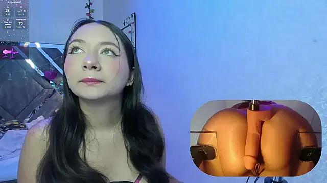 CataleyaGlow on StripChat 