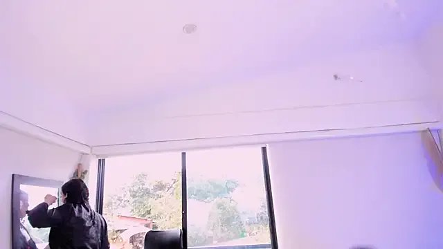 Freechat catleya_noire on StripChat