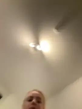 Freechat CherryEmmy on StripChat