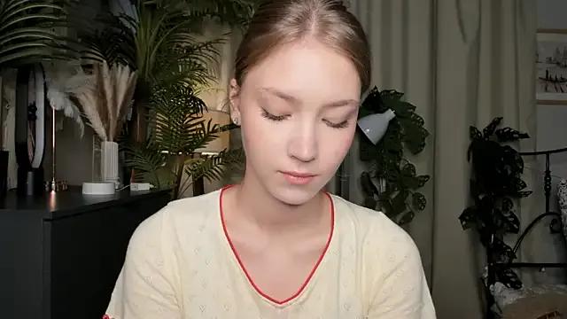 Freechat ChinBonnell on StripChat