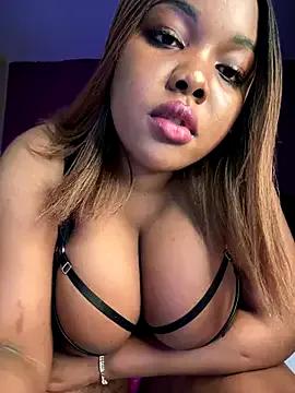Freechat Choccobuhny on StripChat
