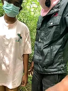 StripChat couplesexroom is Group couplesexroom — Full nude in public