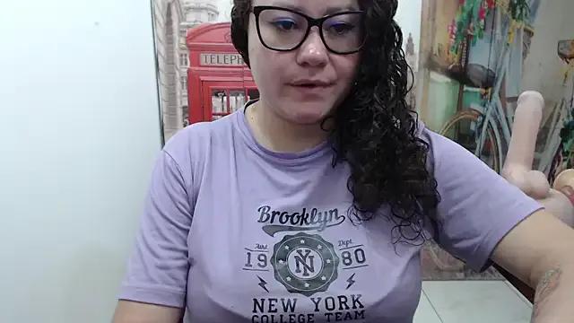 curly_greeneyed — Get Naked!!!