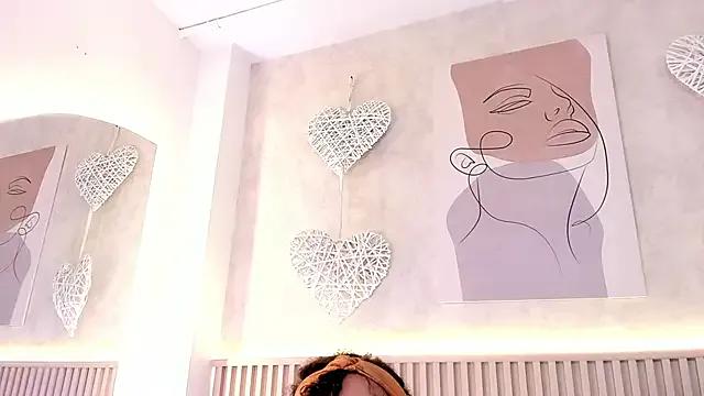 daiana_curly on StripChat 