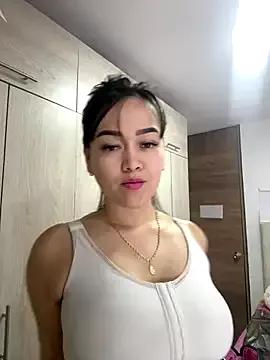 Freechat Danielavegax on StripChat