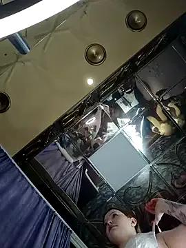 Freechat Dari_Toy_ on StripChat