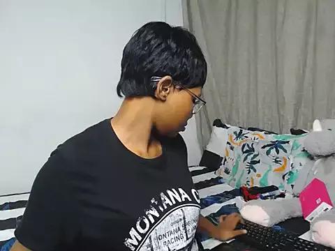 Freechat DarrkDeeva68 on StripChat