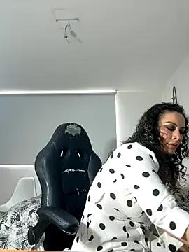 Elizabeth_Dupont — NAKED