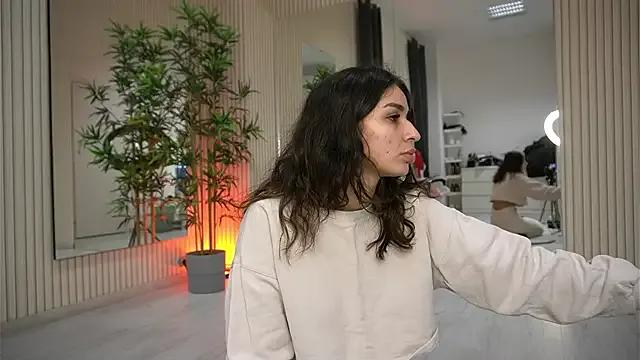 Freechat EmmaBlanco on StripChat