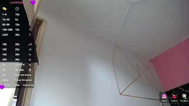 Freechat emmydurant on StripChat