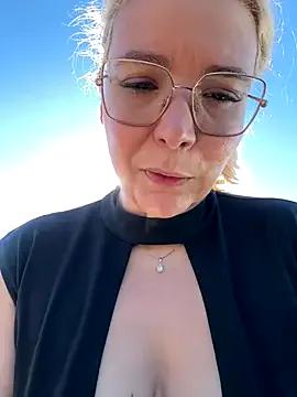 Freechat EmyLana on StripChat