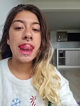Enyeld_ruru — Let's play with Enyeld's wet pussy.