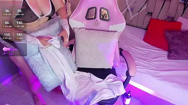 Freechat ErikaMontiel__ on StripChat