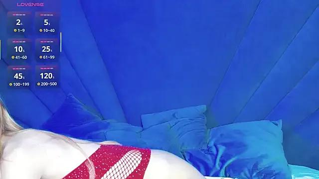 Evelisse on StripChat 