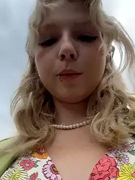 Freechat EveLittleSinner on StripChat