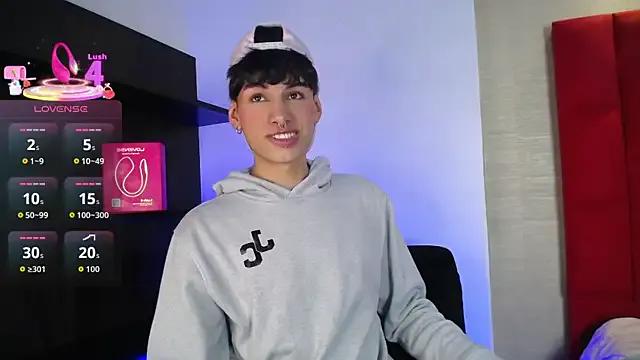 Ezra_Storm on StripChat