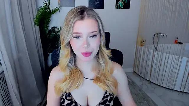 FollowLovee — BIKINI SHOW <3<3<3