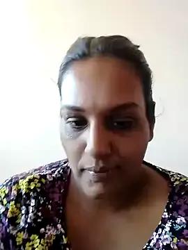 Freechat Foxybaby420 on StripChat