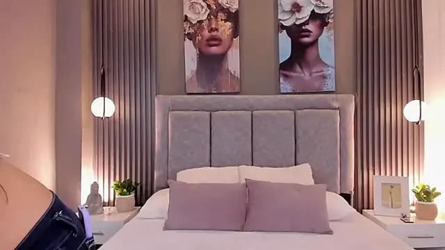 Freechat GiannaColling1 on StripChat