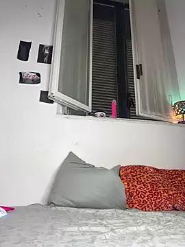 giuli_zerozero on StripChat