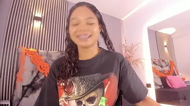 Freechat GysellHanson on StripChat