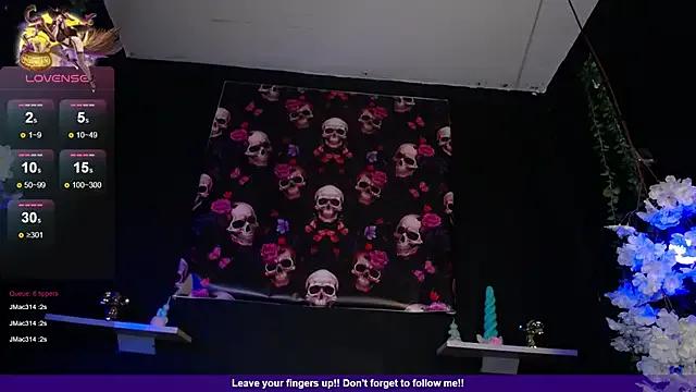 Freechat HairyKitty__ on StripChat