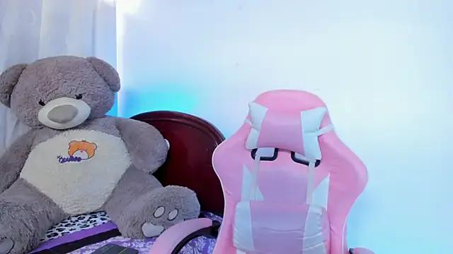 Freechat HairyKitty__ on StripChat