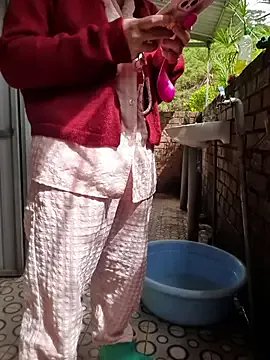 Group Helen-Tran on StripChat