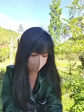 Group Helen-Tran on StripChat