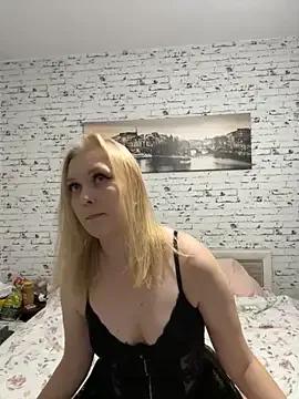 hotgoodgirll on StripChat