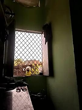 Hotty-Nidhi on StripChat