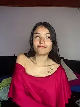 hotwife26 on StripChat