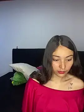 hotwife26 on StripChat