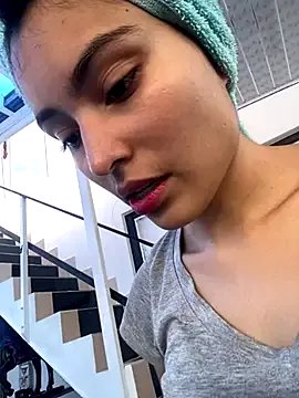 hotwife26 on StripChat