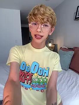 imDamiano on StripChat