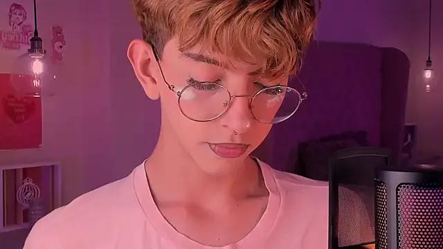 imDamiano on StripChat