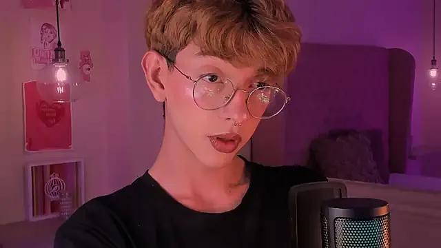 imDamiano on StripChat