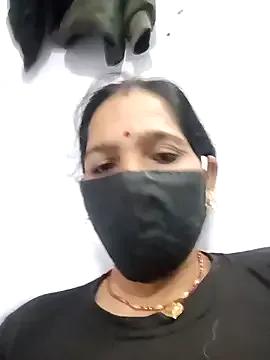 Indiangueen — Freechat on StripChat