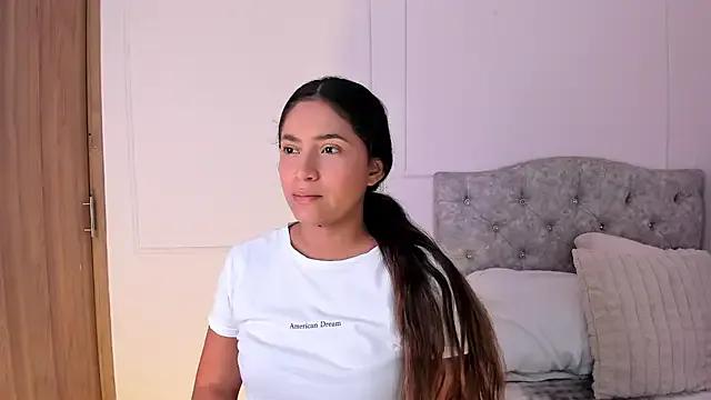 Freechat Isa_squirt1 on StripChat