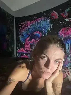 Freechat ittybittymeryssa on StripChat