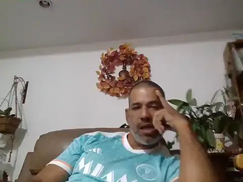 Freechat jackbigcock11 on StripChat