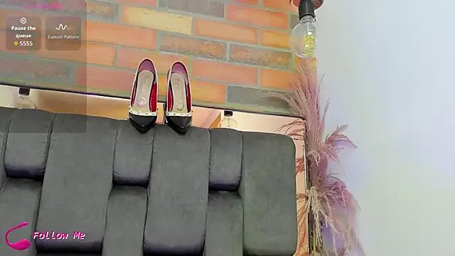 JESSYCORTES on StripChat 