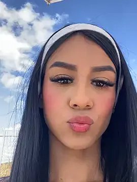 Freechat Juliana_Xander on StripChat