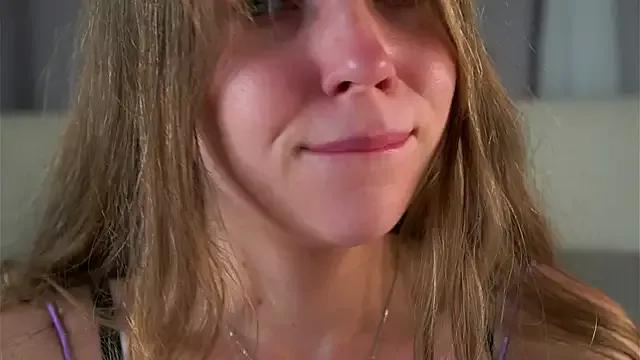 Freechat KarriBrownd on StripChat